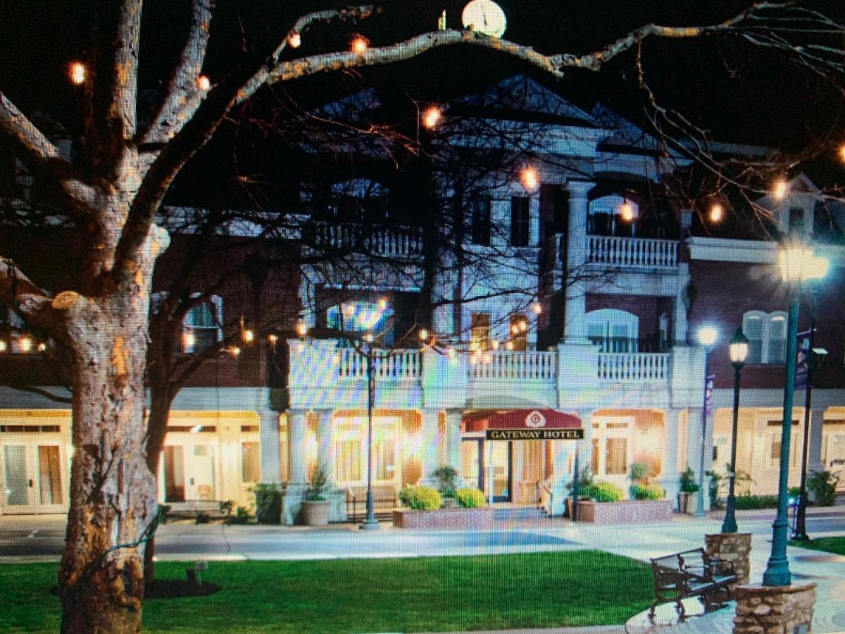 Gateway Hotel, Trademark Collection By Wyndham Copper Cove Subdivision 外观 照片